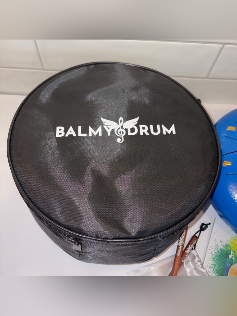 Balmy Drum 8" Blue Steel Tongue Drum with Bag and Mallets - Picture 2 of 8